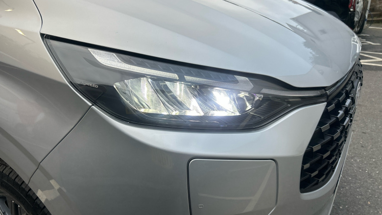 Ford Tourneo Custom 340 L2 Petrol Fwd 2.5 PHEV 232ps H1 Titanium 8 seater Auto